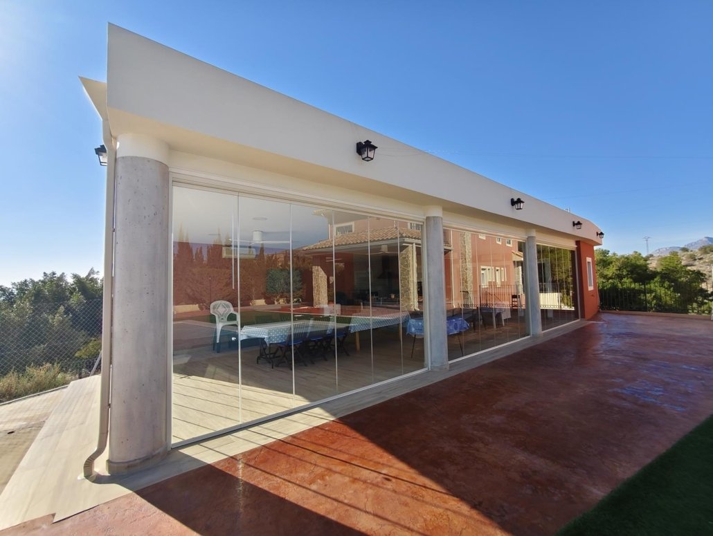 Cortinas de cristal Castellon chalet porche