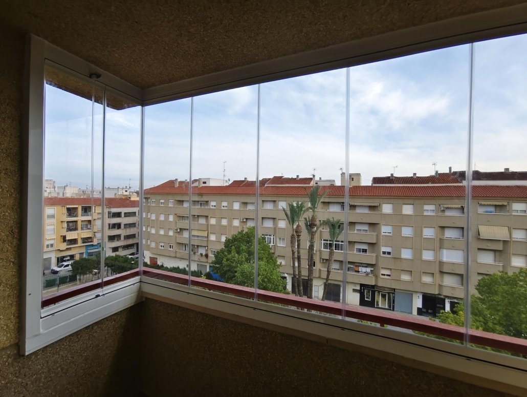 cerramiento de cristal Malaga balcon terraza Cortinas de cristal Malaga balcon terraza