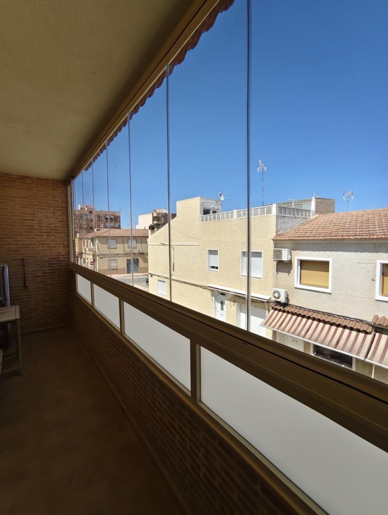 cristal abatible Malaga terraza interior Cortinas de cristal Malaga terraza interior