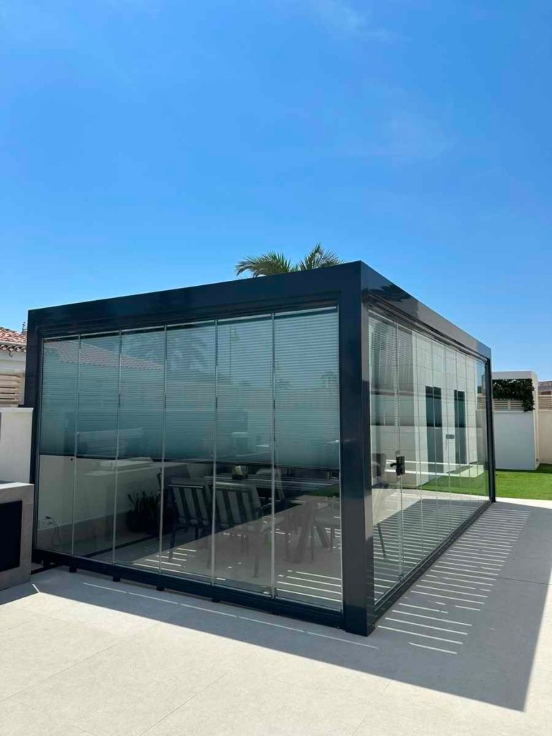 Cortinas Plisadas para Cerramientos y Cortinas de Cristal
