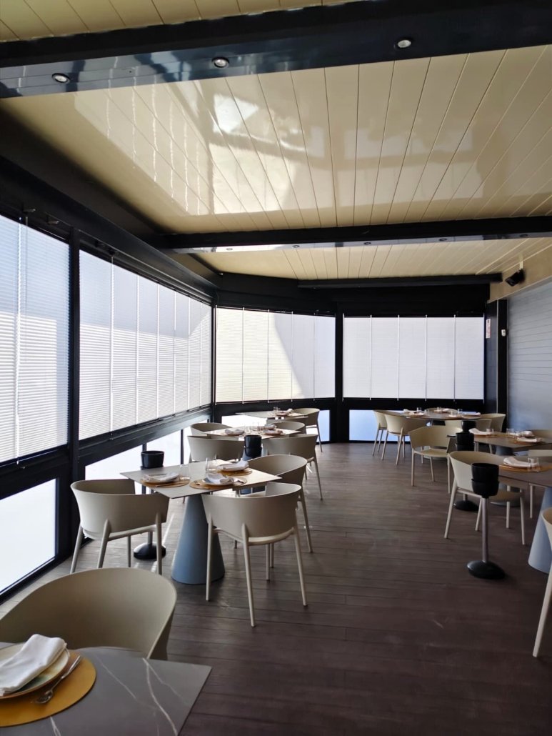 Cortinas Plisadas para Cerramientos y Cortinas de Cristal
