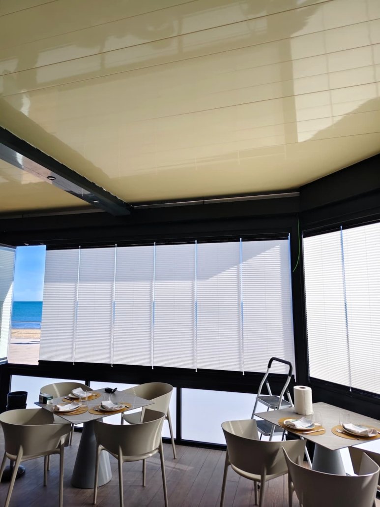 Cortinas Plisadas para Cerramientos y Cortinas de Cristal
