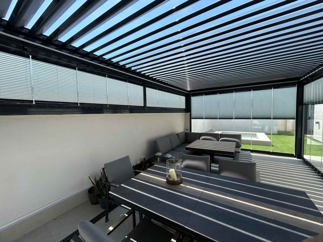 Cortinas Plisadas para Cerramientos y Cortinas de Cristal