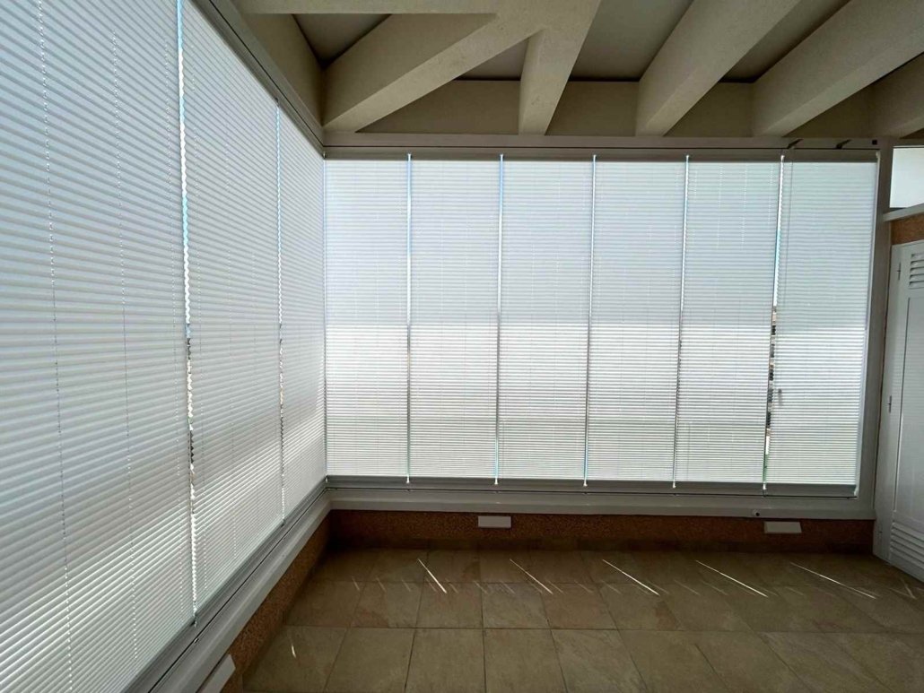 Cortinas Plisadas para Cerramientos y Cortinas de Cristal
