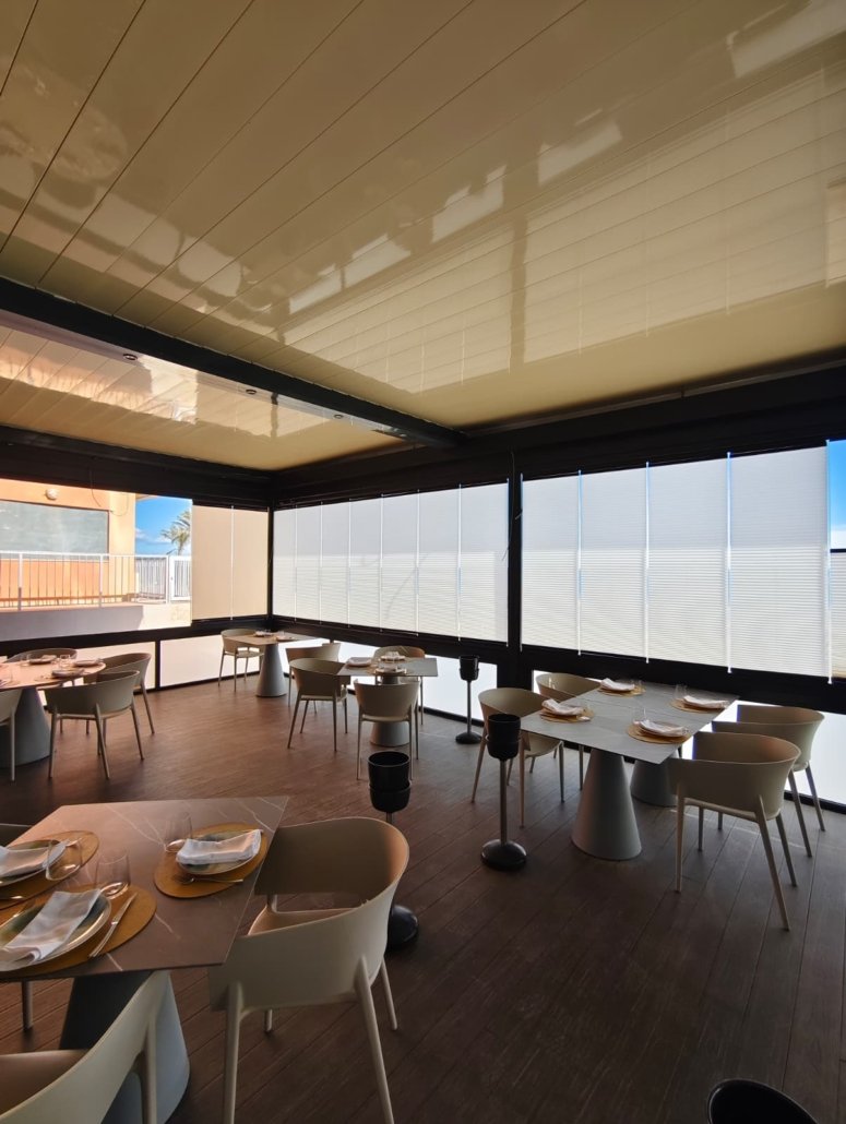 Cortinas Plisadas para Cerramientos y Cortinas de Cristal